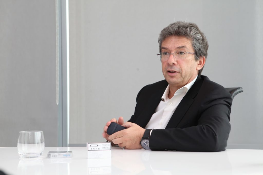 10 Things You Didn't Know about Philip Morris CEO André Calantzopoulos