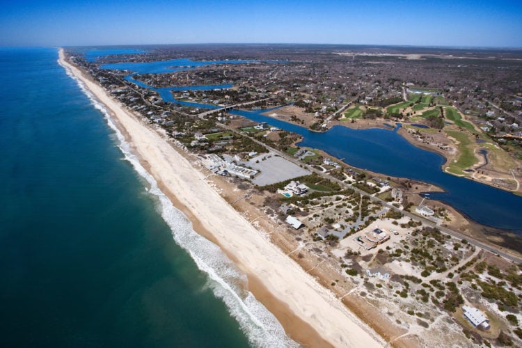 The 30 Richest Neighborhoods in Long Island: Exclusive Enclaves of Wealth