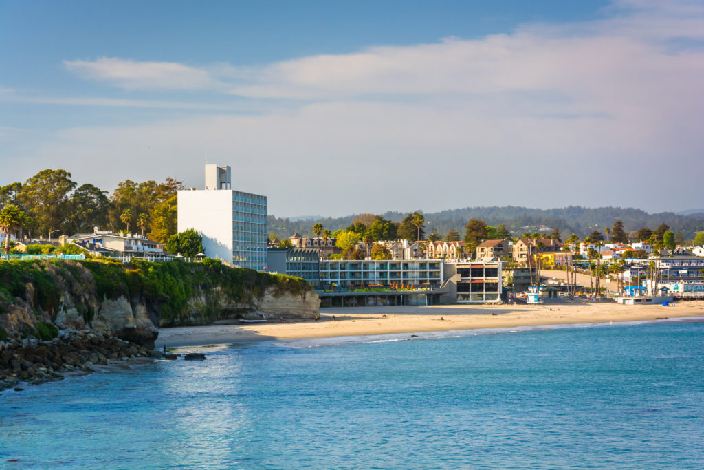 The 10 Best Seafood Restaurants in Santa Cruz, CA