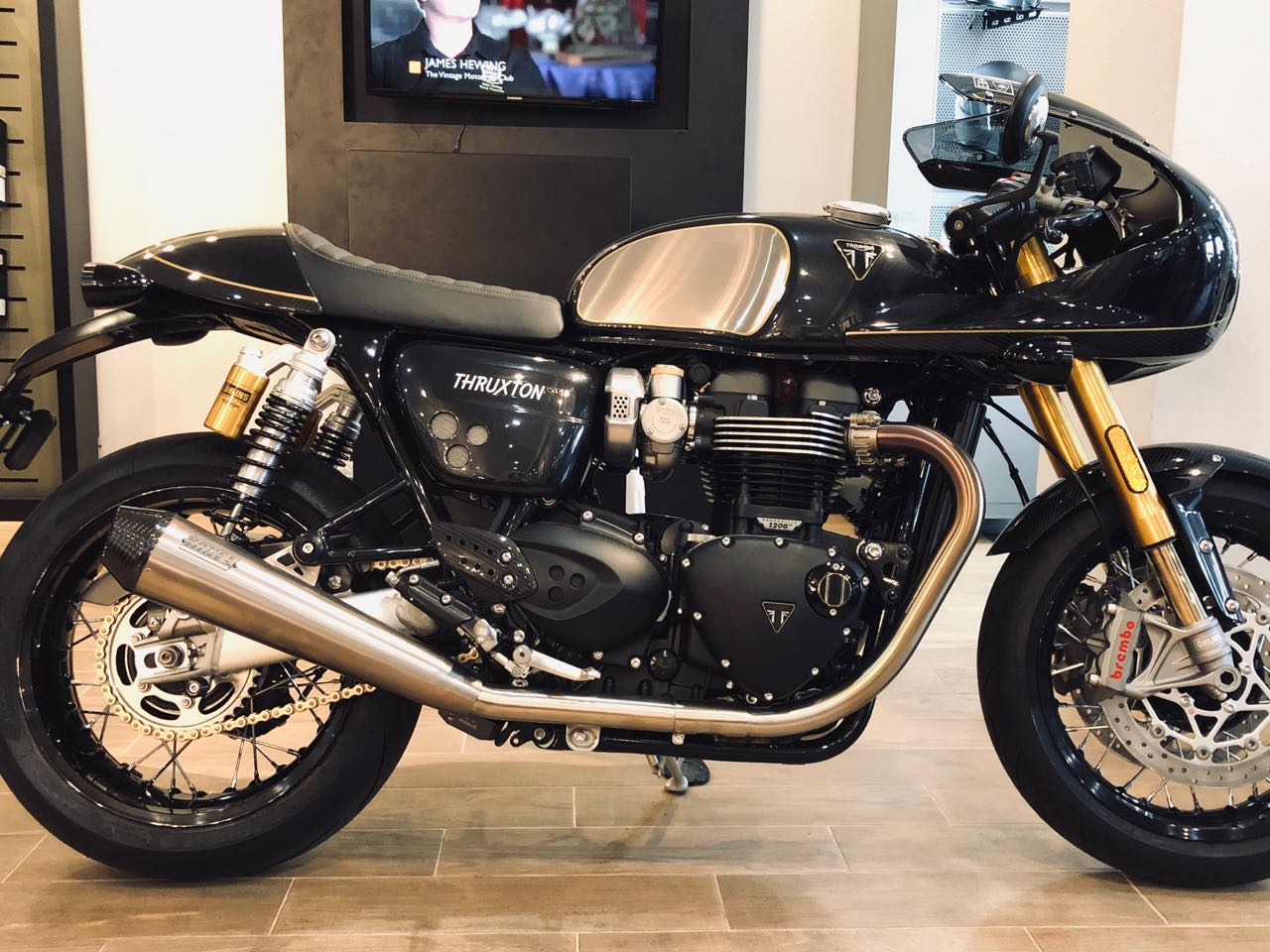 thruxton rs quickshifter