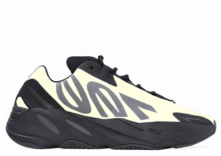 yeezy boost 700 red