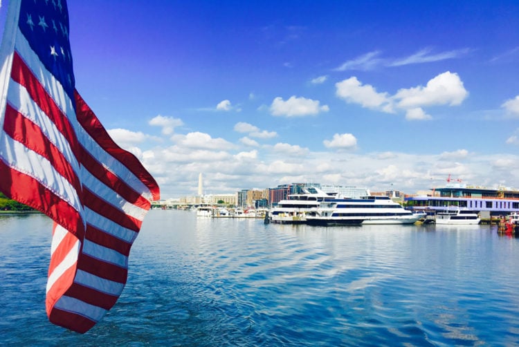 Washington Monuments Cruise