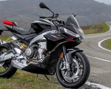 A Closer Look at The 2022 Aprilia Tuono 660 Factory A Closer Look at The 2022 Aprilia Tuono 660 Factory