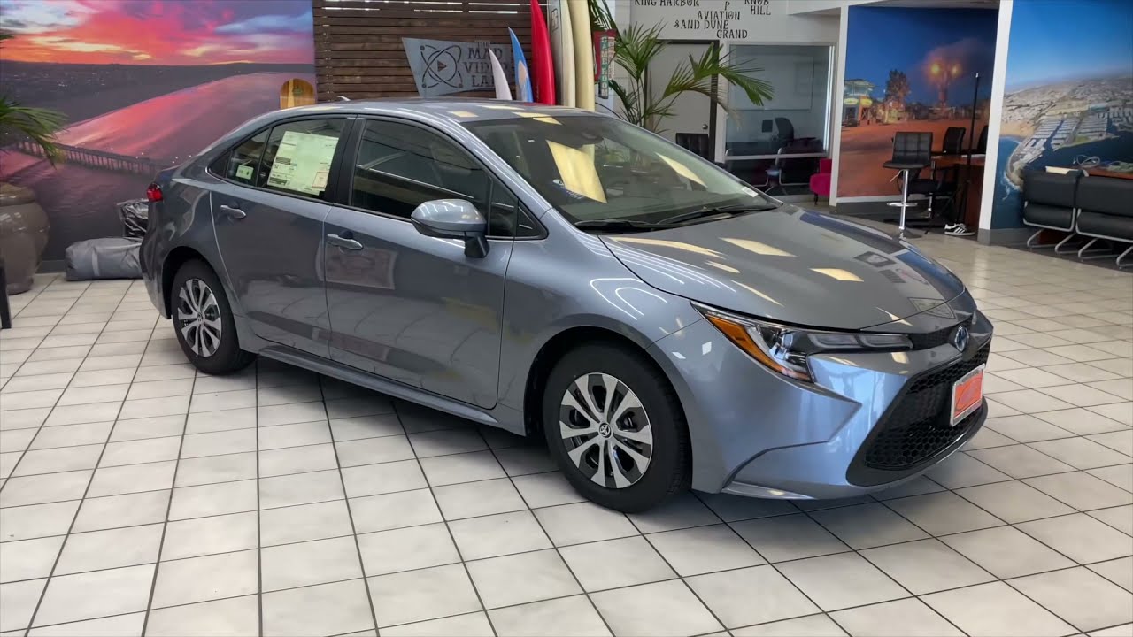 20 Cars Similar to the Toyota Corolla