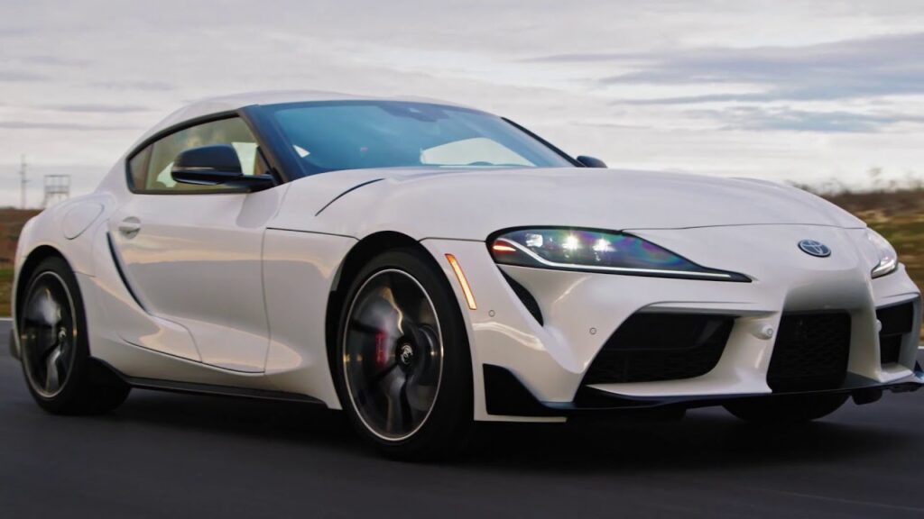 10 Cars Similar to the Toyota Supra