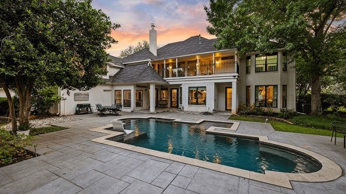 The 30 Richest Neighborhoods in Harris County, TX: Wealth Rankings and Property Value Analysis