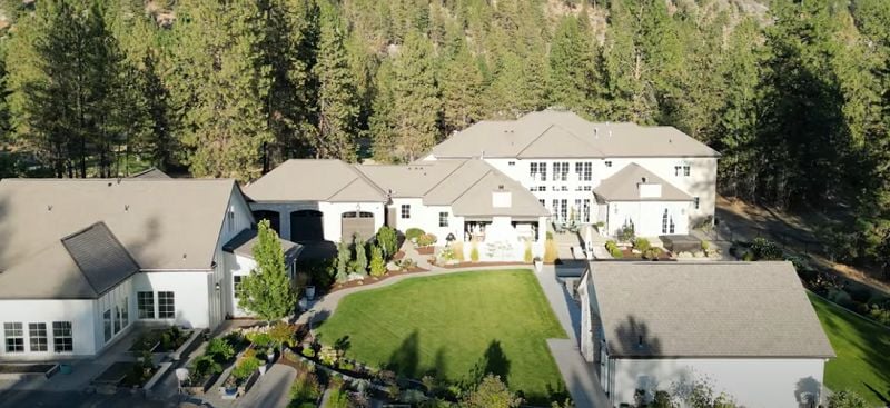 The 30 Richest Neighborhoods in the Northwest U.S.: Exclusive Enclaves Where Wealth Concentrates