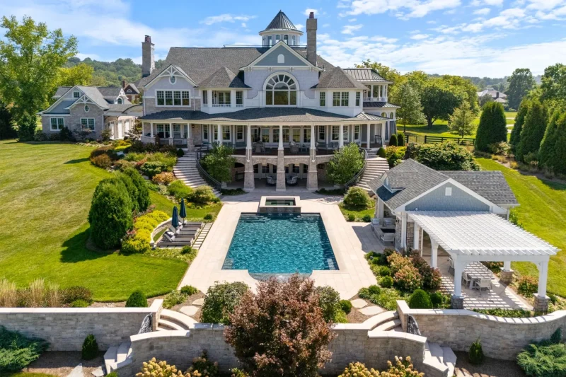 The 30 Richest Places to Live in Kentucky: Guide to the Most Affluent Communities