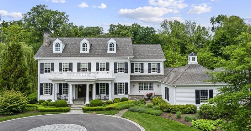 How Affluent Homeowners Are Restructuring Their Debt Portfolios