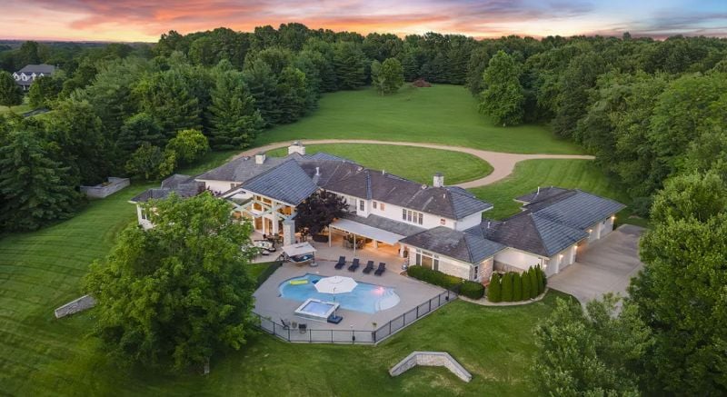 The 30 Richest Neighborhoods in the Ozarks: Analysis of Luxury Living Areas