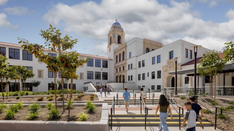 The 30 Best School Districts in California: Rankings and Performance Analysis