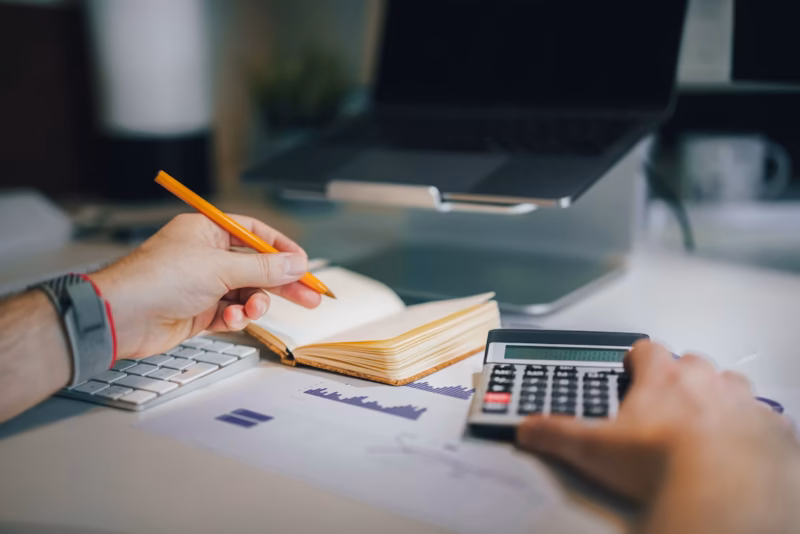 The Role of Smart Invoicing Systems in Improving Business Efficiency and Financial Management